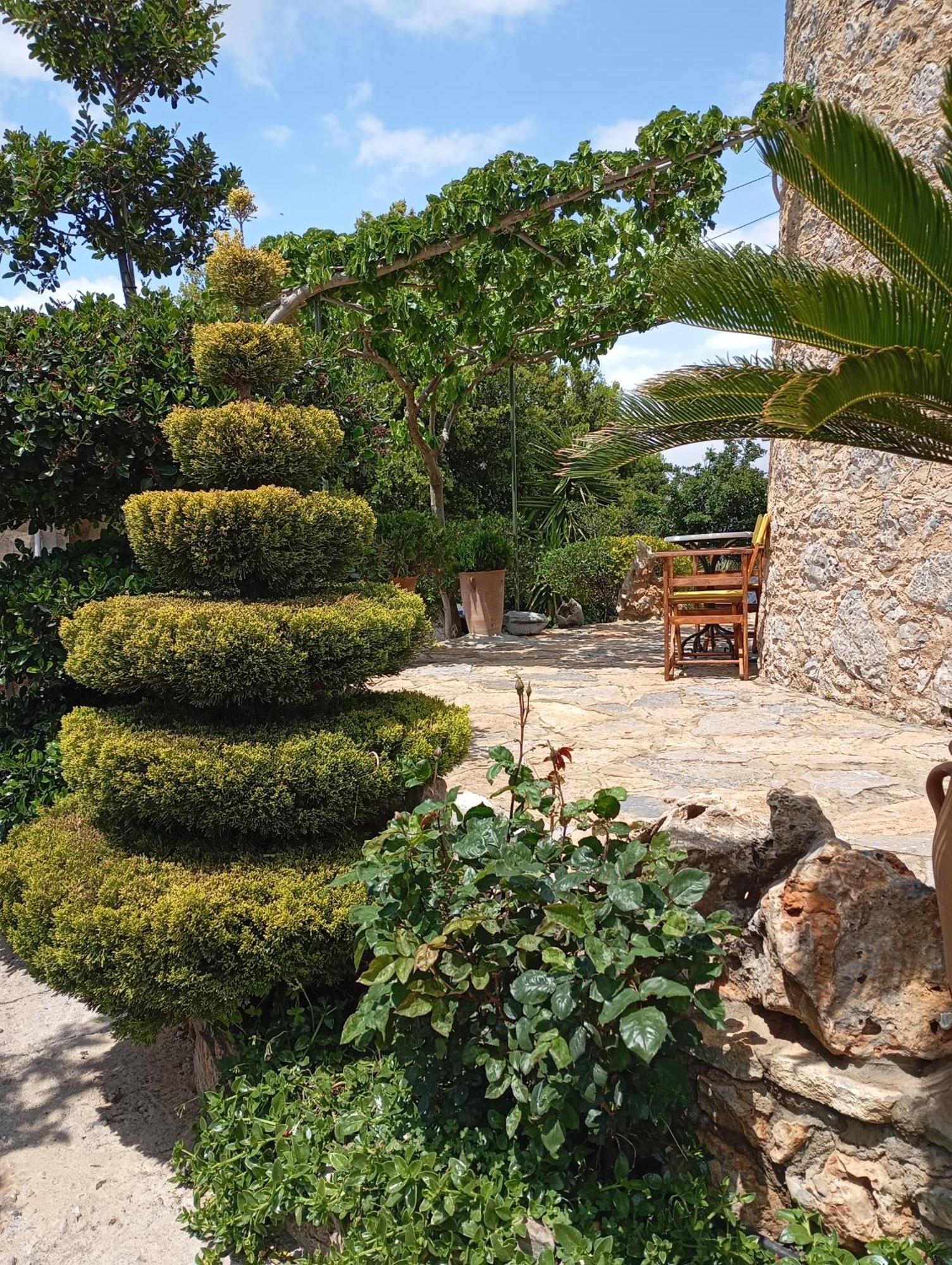Traditional Windmill-Milos Kroustas Exterior photo